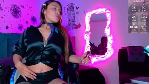 Annie  Michael  online show from 05/10/26, 02:39