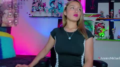 Annie  Michael  online show from 07/13/26, 01:58