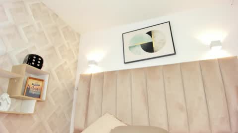 Annie Queen online show from 02/03/26, 03:04