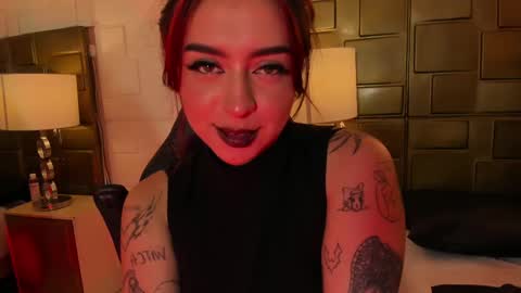 Snapshot of annikamerliahh_ chatting on 03/05/25, 05:29 Annika online show from 03/05/25, 05:29