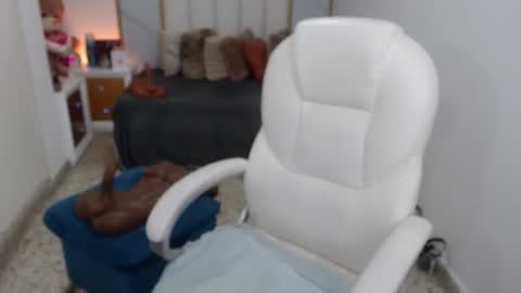 anna online show from 01/10/25, 06:06