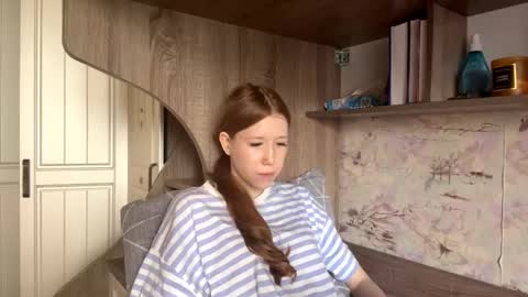 Kira online show from 03/21/26, 08:19