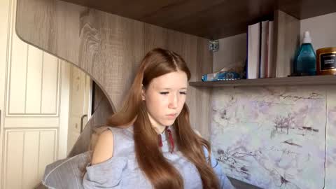 Kira online show from 03/22/26, 08:07