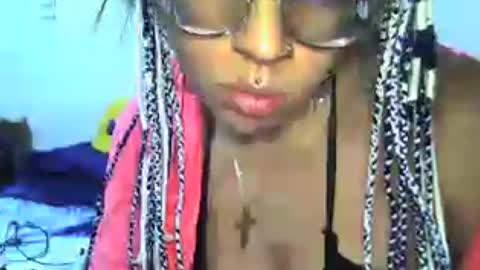 Snapshot of annitha9501462 chatting on 07/03/26, 02:29 1AngiieMora999 online show from 07/03/26, 02:29