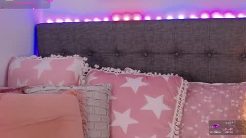 Antonella Lee online show from 04/08/26, 06:08