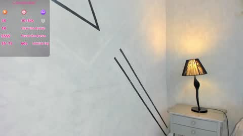 Anntonia Woods  online show from 12/28/24, 01:06