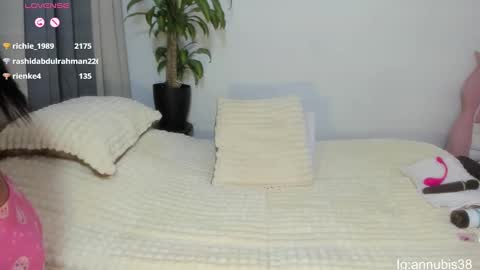 Snapshot of annubis_lia chatting on 03/03/25, 07:10 SOFIA INDEPENDENT MODEL online show from 03/03/25, 07:10