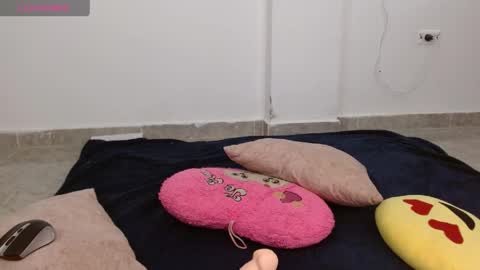 Anny  online show from 04/10/26, 09:52