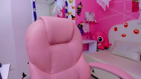 Anny bridge online show from 10/28/25, 10:34