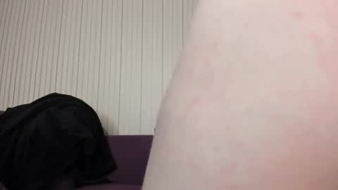 Snapshot of anny_love_you chatting on 09/30/25, 07:08 anny_love_you online show from 09/30/25, 07:08