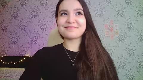 Snapshot of anny_shine chatting on 10/11/25, 08:51 Annie online show from 10/11/25, 08:51