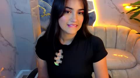 Live 1500am 2100pm COLOMBIAN HOUR online show from 01/05/26, 08:23