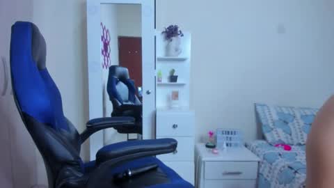  Valeria  online show from 11/07/25, 04:12