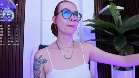 Snapshot of annybuny chatting on 02/07/25, 05:40 Ana online show from 02/07/25, 05:40