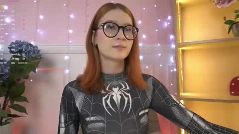 Snapshot of annybuny chatting on 11/21/25, 12:48 Ana online show from 11/21/25, 12:48