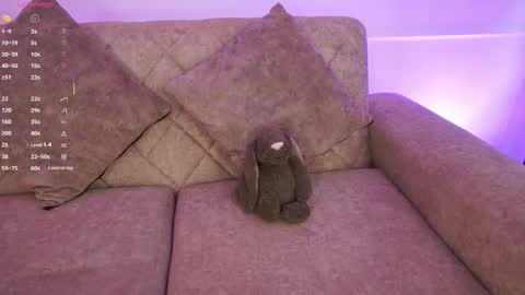 Ana online show from 03/13/26, 01:51