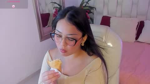 anny  online show from 01/19/26, 01:04