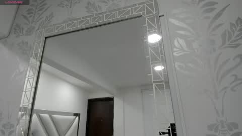 Anny online show from 06/03/26, 08:25