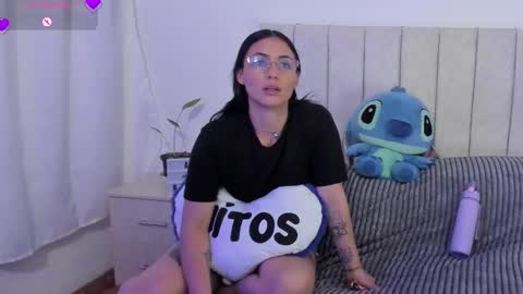 Anny online show from 12/15/25, 11:09