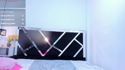 Anny online show from 02/28/25, 02:31