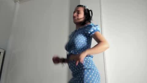 Anny online show from 03/05/25, 09:26