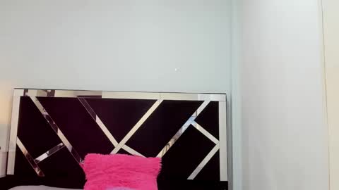 Anny online show from 03/06/25, 08:48