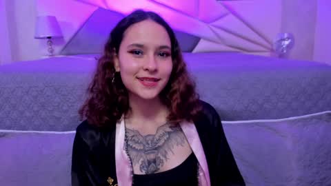 Snapshot of annythomsonn chatting on 02/05/25, 11:17 AnnyT online show from 02/05/25, 11:17