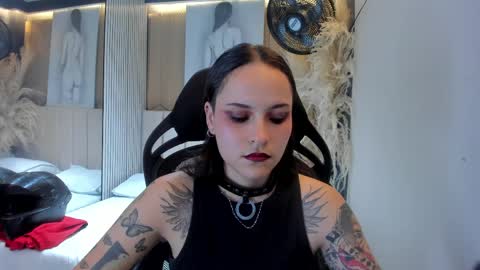 AnnyT online show from 04/02/26, 09:34