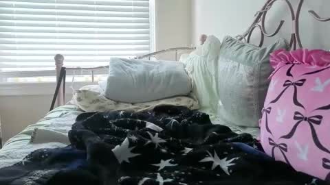 Snapshot of anon_bunny chatting on 04/10/26, 06:23 anon_bunny online show from 04/10/26, 06:23