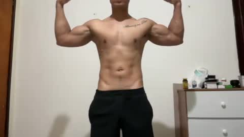 Snapshot of anonheatm chatting on 11/18/25, 10:14 anonheatm online show from 11/18/25, 10:14