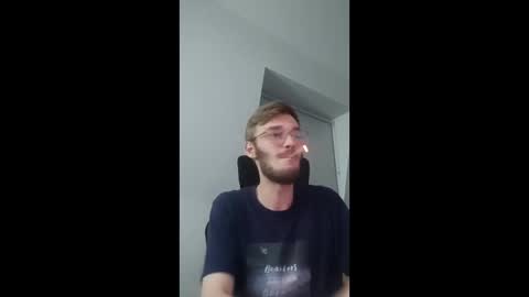 anonymousstoner58 online show from 03/04/26, 09:21