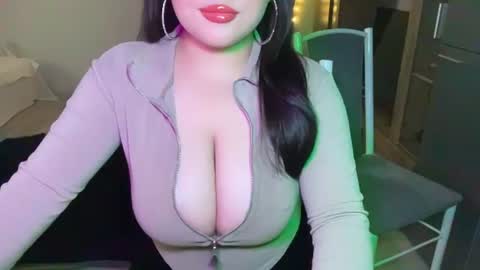 Snapshot of anora_sunny chatting on 07/02/26, 04:57 Any online show from 07/02/26, 04:57