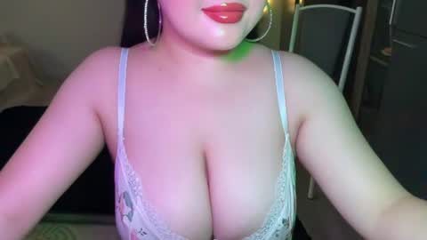 Snapshot of anora_sunny chatting on 07/16/26, 05:41 Any online show from 07/16/26, 05:41