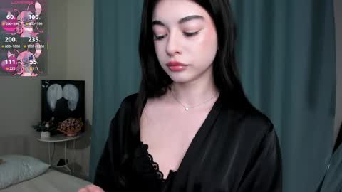 Anora  Emma online show from 03/01/26, 08:44