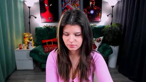 Anora online show from 12/18/25, 06:36