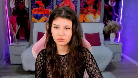 Anora online show from 02/11/26, 06:24