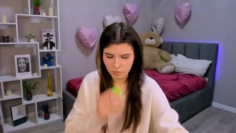 Anora online show from 03/20/26, 06:35