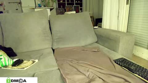 Snapshot of anorsel chatting on 02/13/25, 02:09 Sexy Ladybug online show from 02/13/25, 02:09