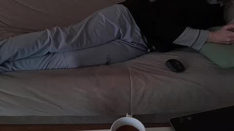 REAL FEEL 2024 online show from 02/20/25, 02:46