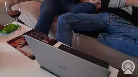 REAL FEEL 2024 online show from 03/02/25, 01:05