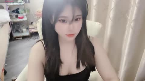 Snapshot of anranl059 chatting on 05/05/26, 02:47 anranl059 online show from 05/05/26, 02:47