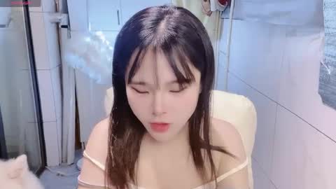 Snapshot of anranl059 chatting on 05/07/26, 02:33 anranl059 online show from 05/07/26, 02:33