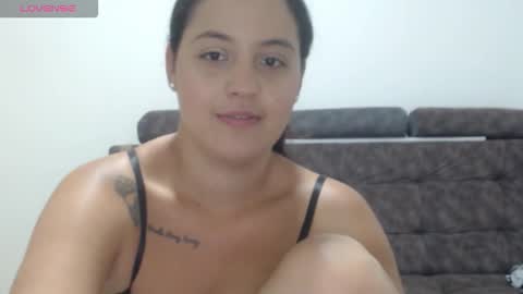 Snapshot of anthonela_queen chatting on 02/15/26, 11:34 Anthonela Queen online show from 02/15/26, 11:34