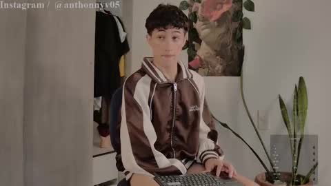 Snapshot of anthonny_05 chatting on 09/12/25, 11:48 TONY NEW ACCOUNT online show from 09/12/25, 11:48