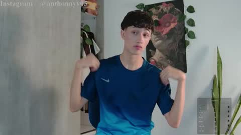 Snapshot of anthonny_05 chatting on 09/25/25, 11:41 TONY NEW ACCOUNT online show from 09/25/25, 11:41