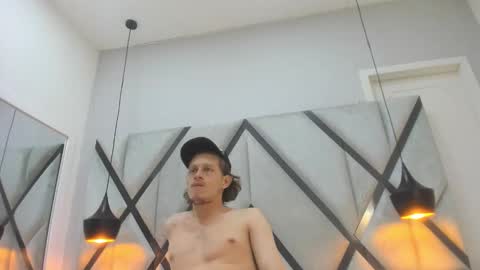 Anthonny Vegas online show from 03/25/26, 04:07