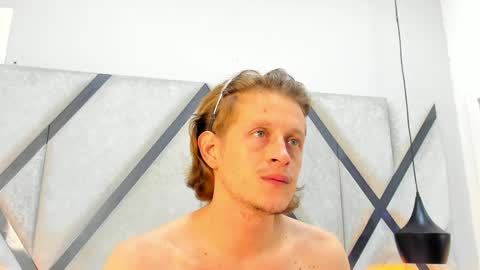 Anthonny Vegas online show from 04/05/26, 03:04