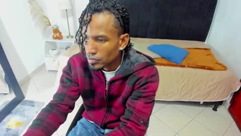 Snapshot of anthoy_wayans chatting on 02/22/25, 12:16 online show from 02/22/25, 12:16