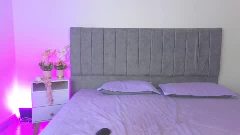 Snapshot of antonella01_cf chatting on 10/06/25, 09:12 antonella online show from 10/06/25, 09:12