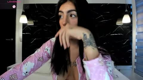 Antonella online show from 03/10/25, 08:23